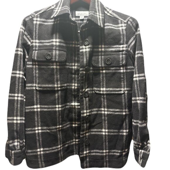 Free Assembly Plaid Shacket - Picture 3 of 8